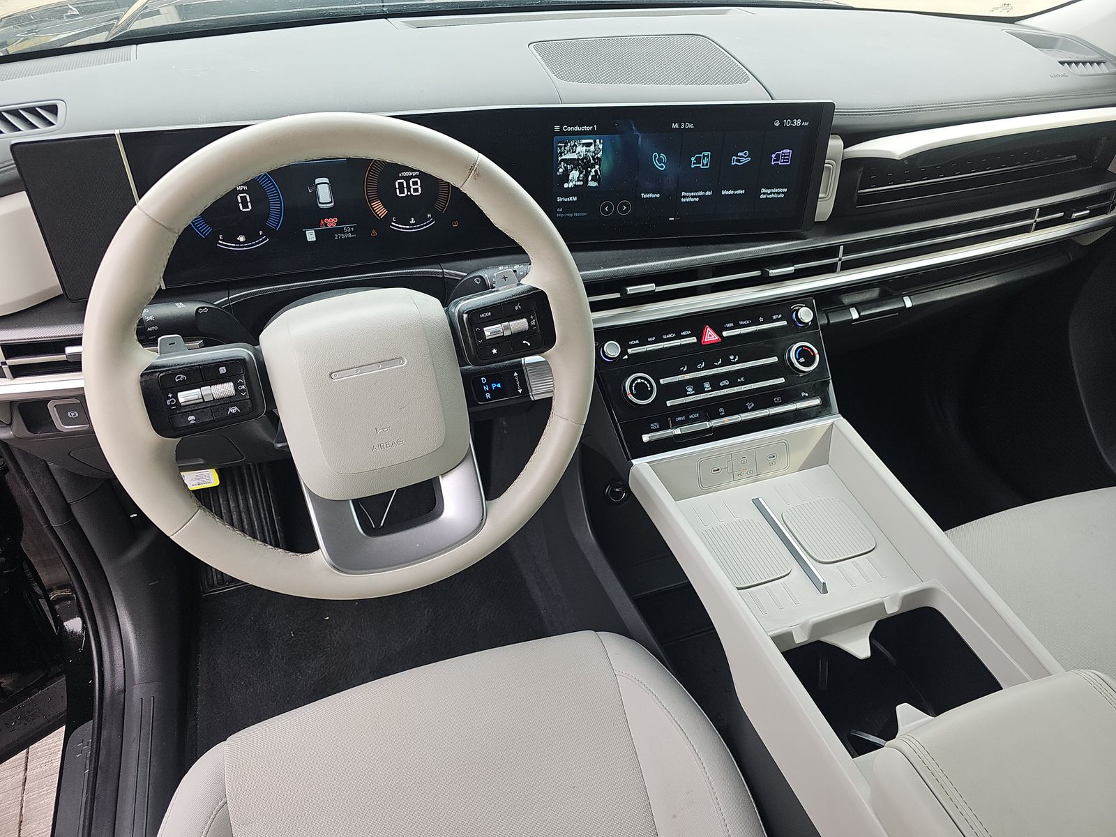 2025 Hyundai Santa Fe SE FWD