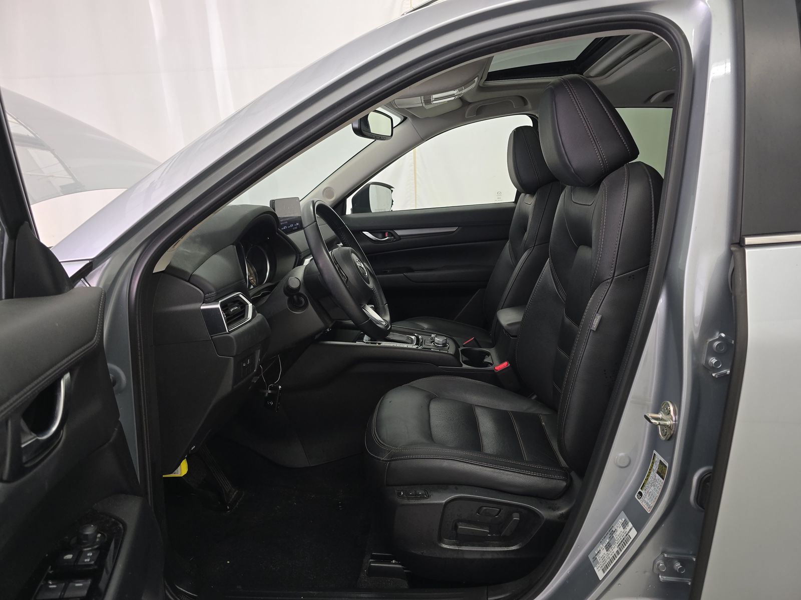 2023 MAZDA CX-5 2.5 S Preferred Package AWD