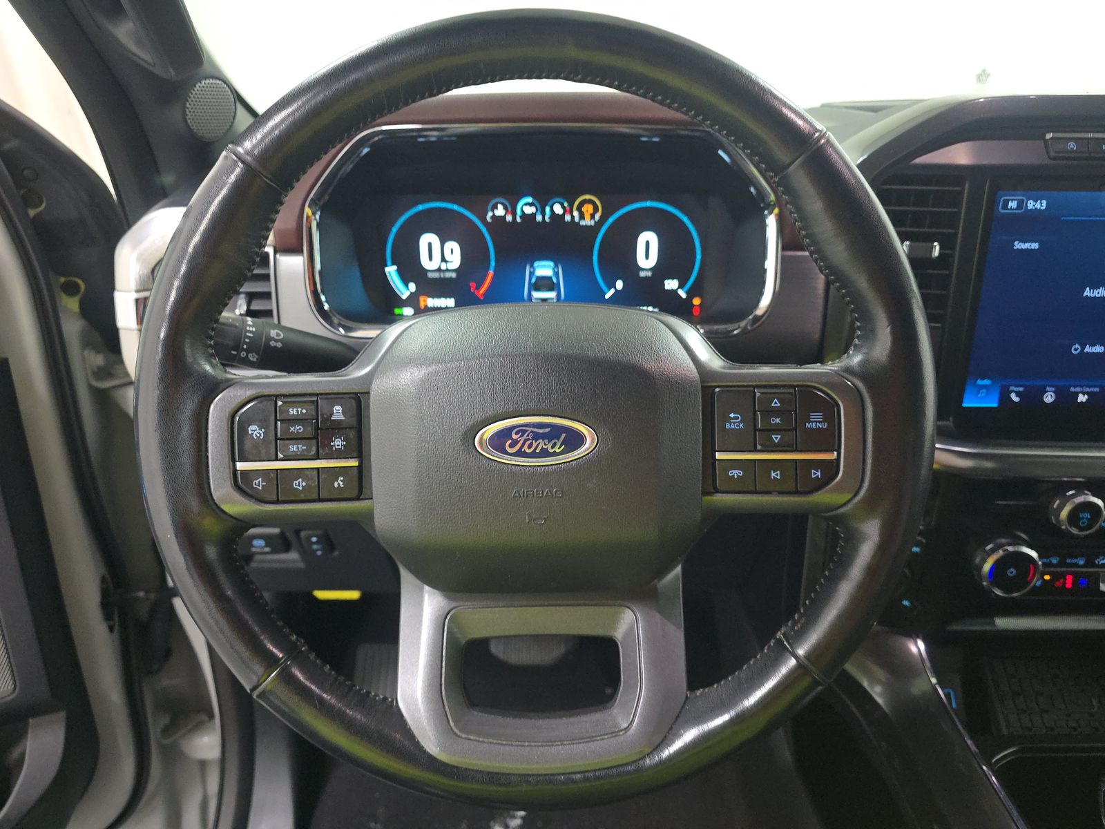 2023 Ford F-150 Lariat AWD