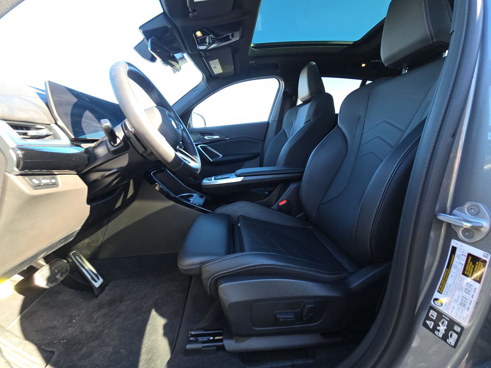 2025 BMW X2 xDrive28i AWD