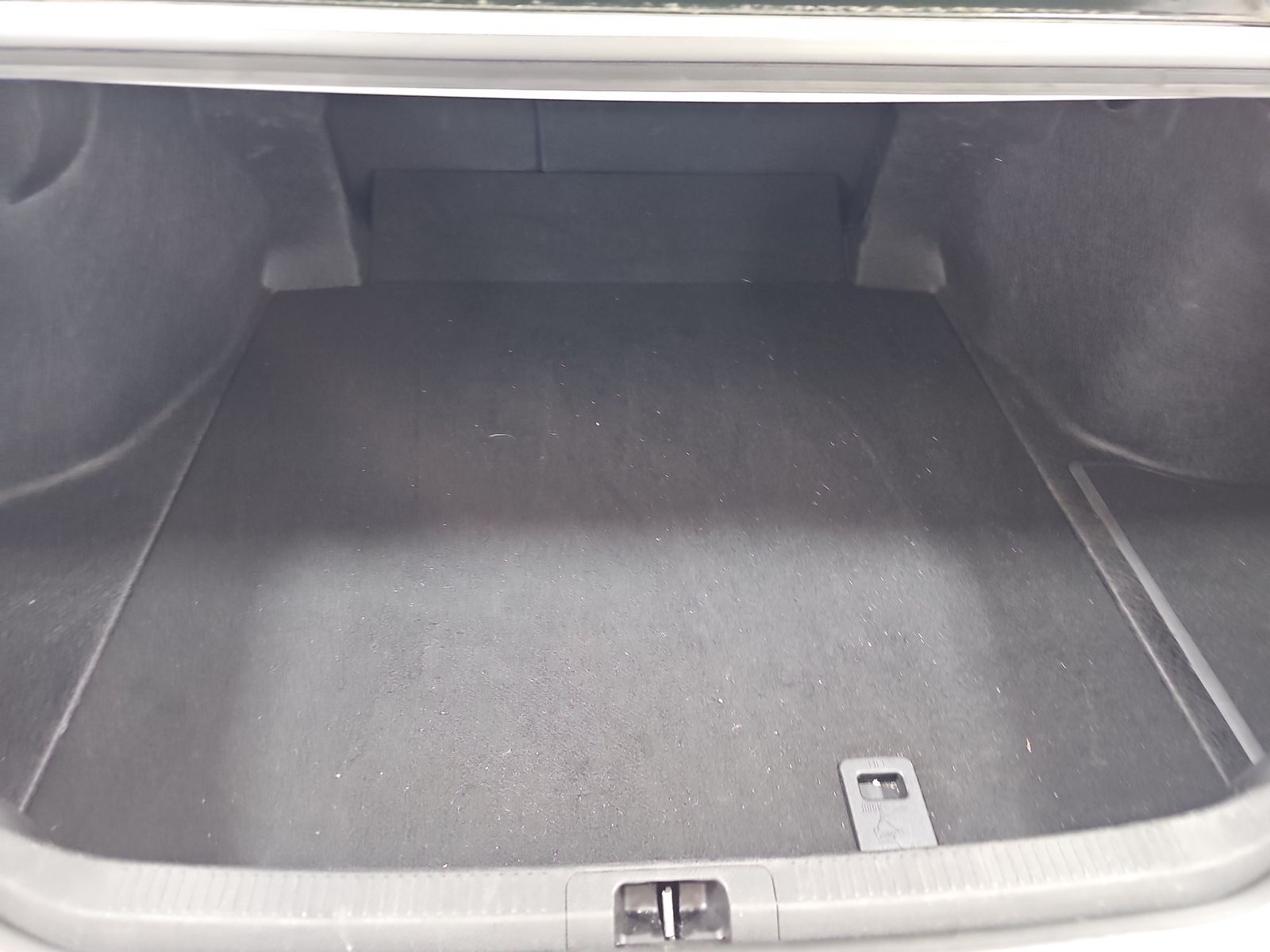 2025 Toyota Camry LE FWD