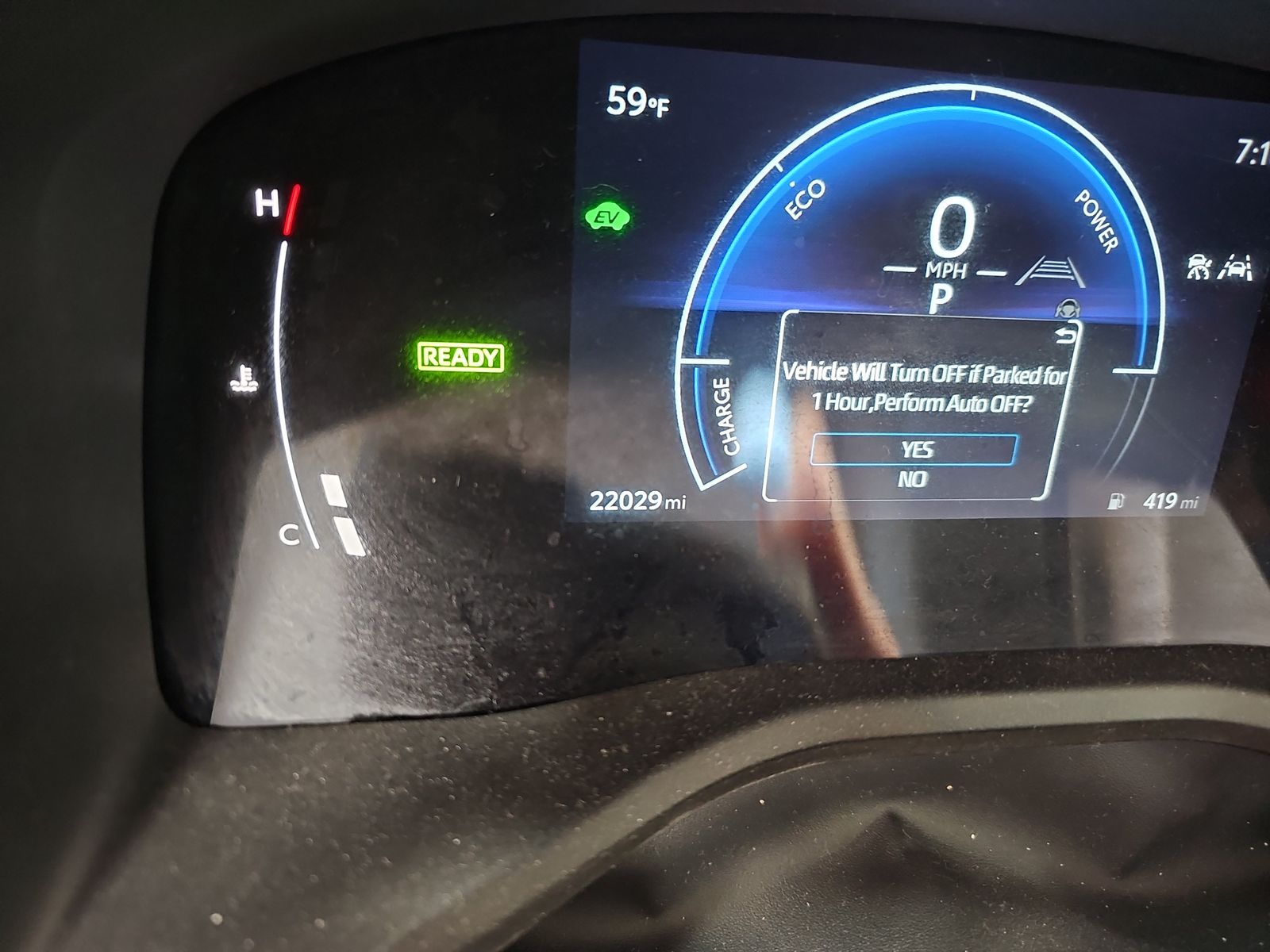 2025 Toyota Camry LE FWD