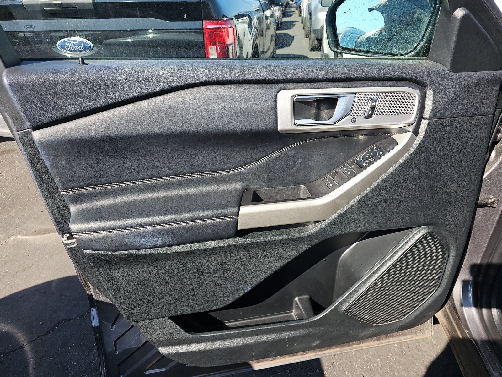 2023 Ford Explorer Limited AWD