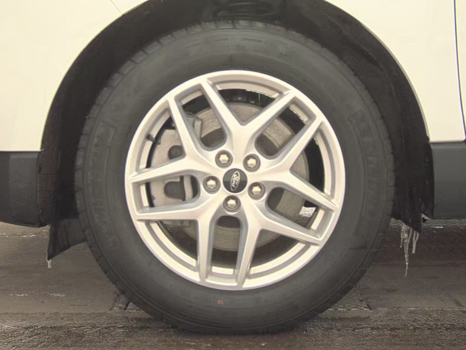 2024 Ford Edge SEL AWD