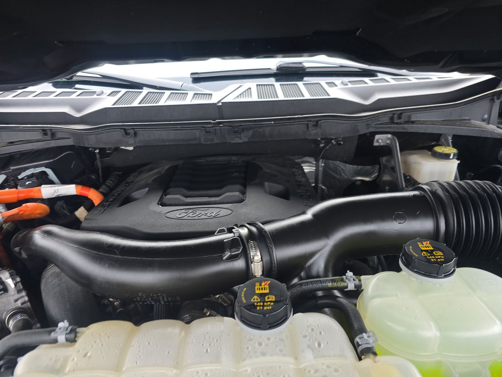 2023 Ford F-150 Hybrid XLT AWD