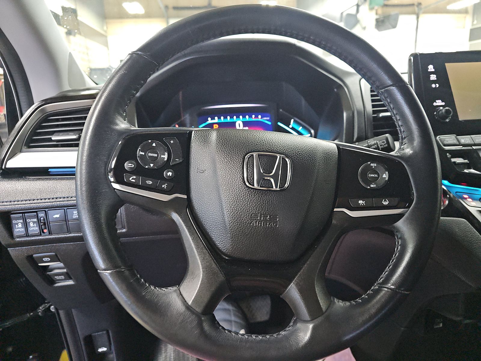 2022 Honda Odyssey Touring FWD