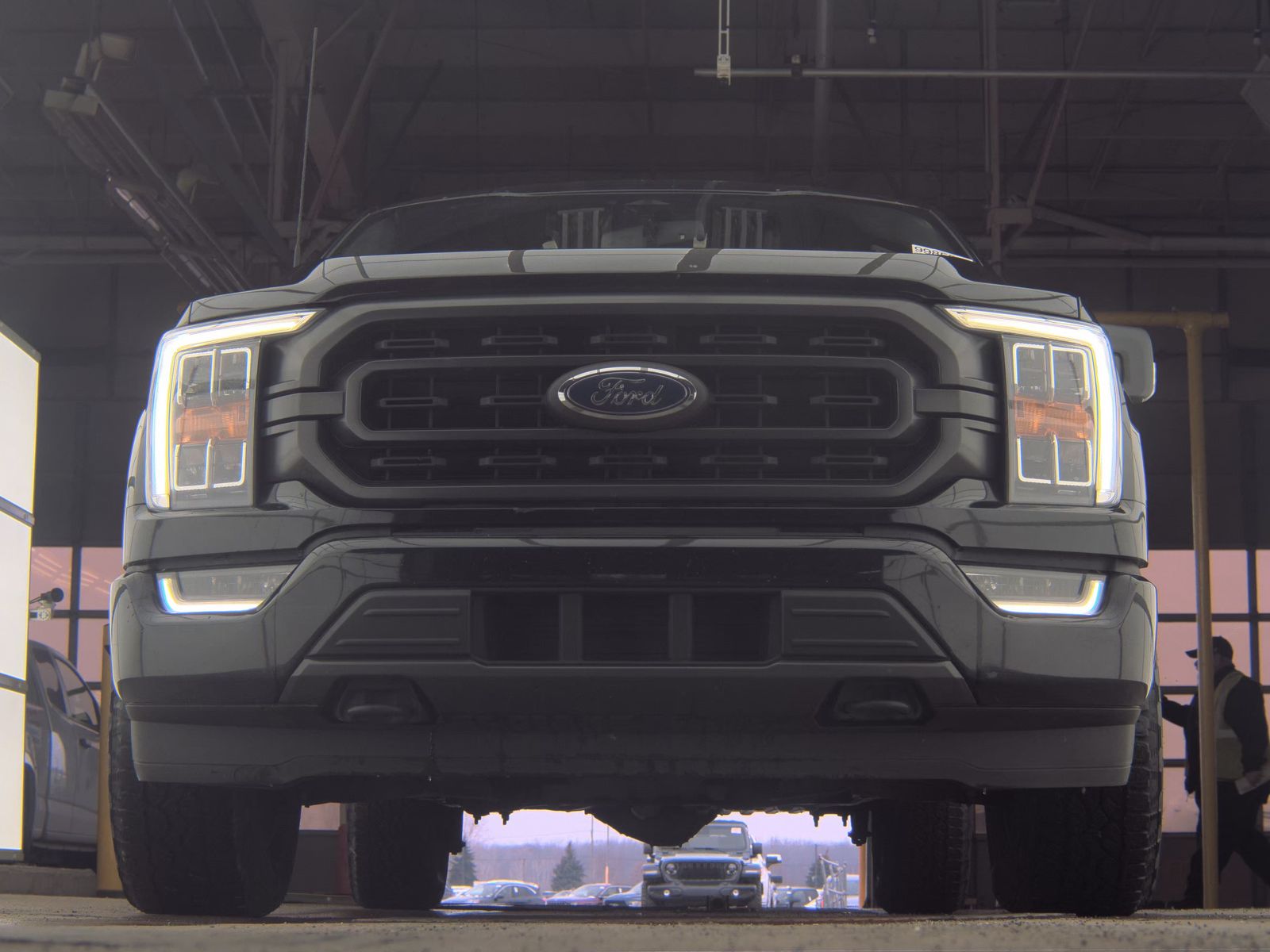 2023 Ford F-150 Hybrid XLT AWD