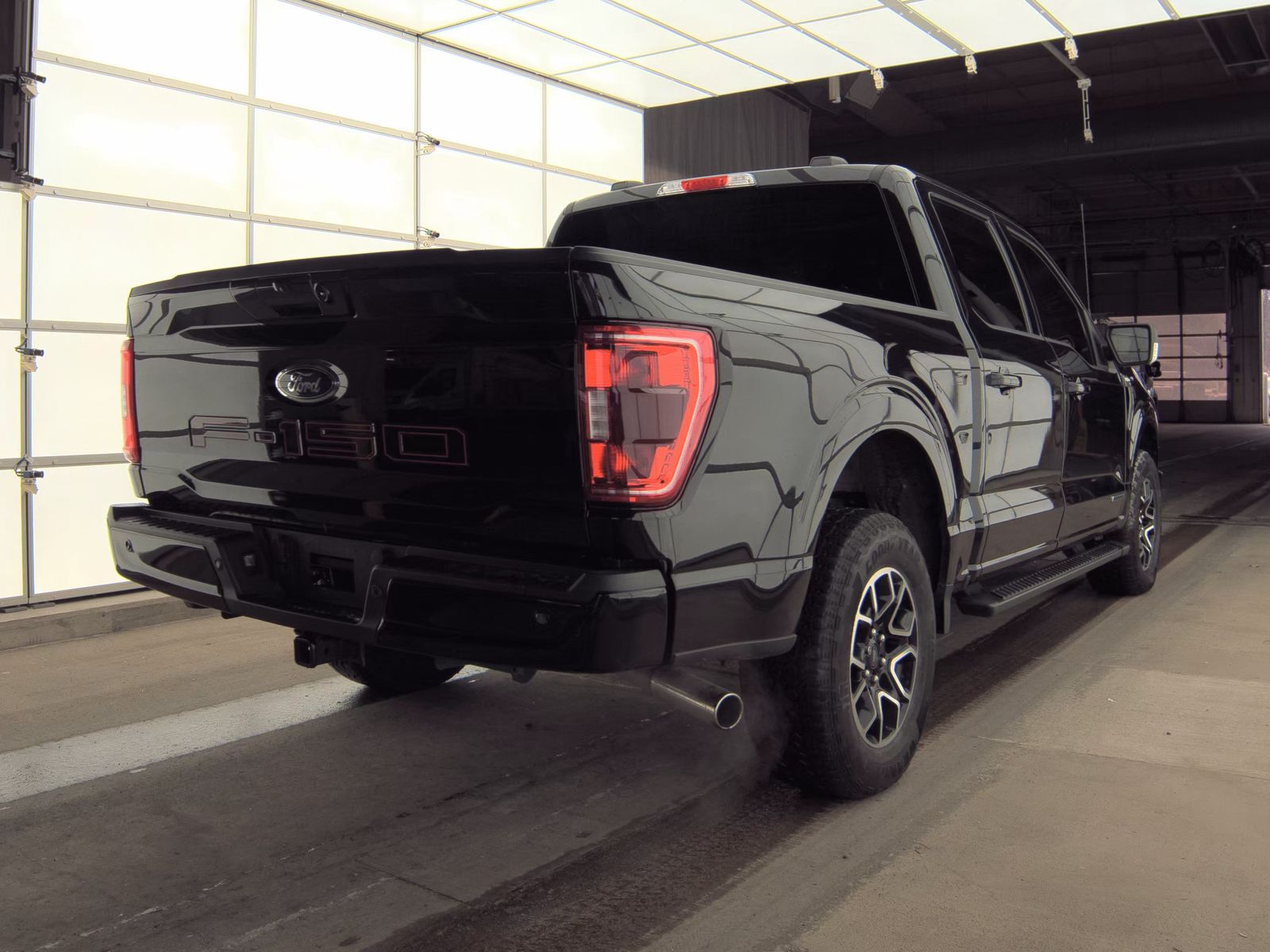 2023 Ford F-150 Hybrid XLT AWD