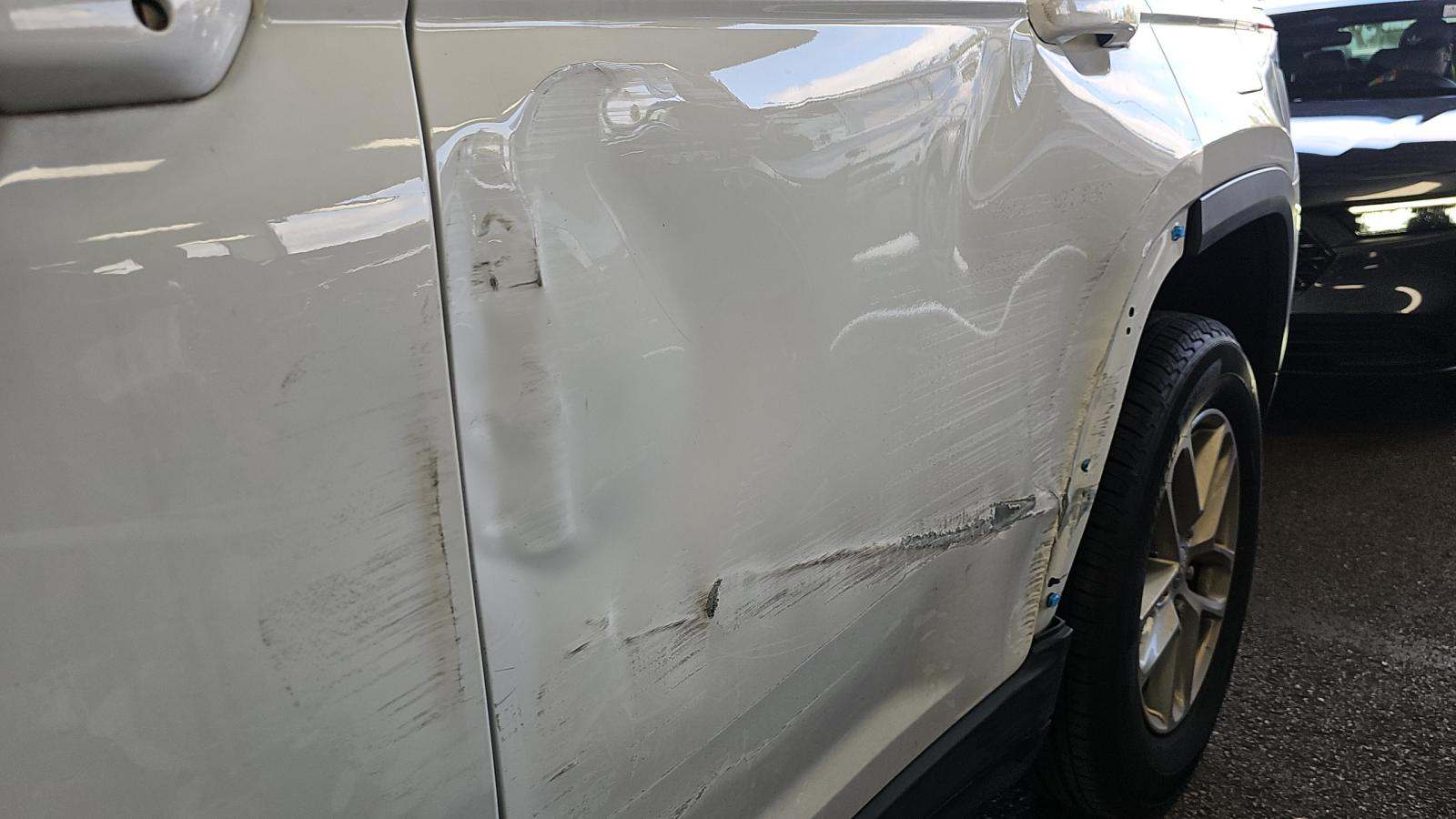 2024 Jeep Grand Cherokee Laredo X RWD