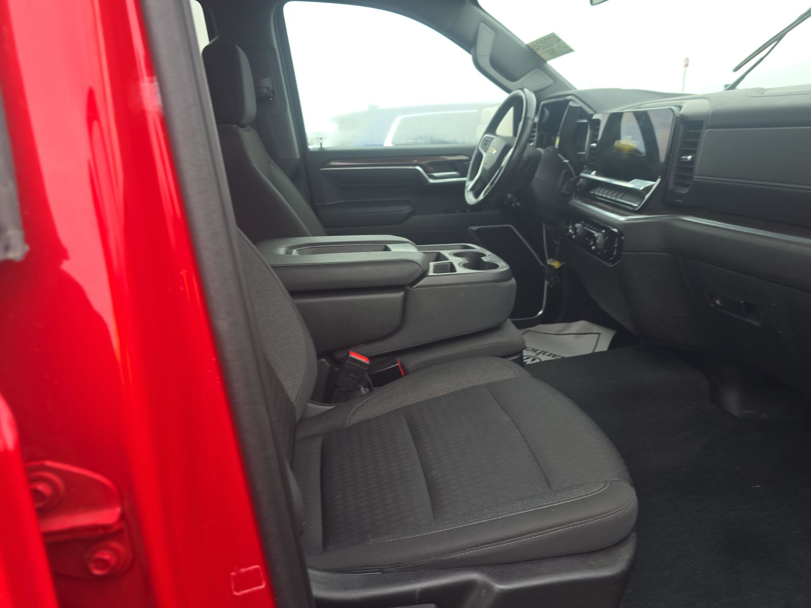 2022 Chevrolet Silverado 1500 LT AWD