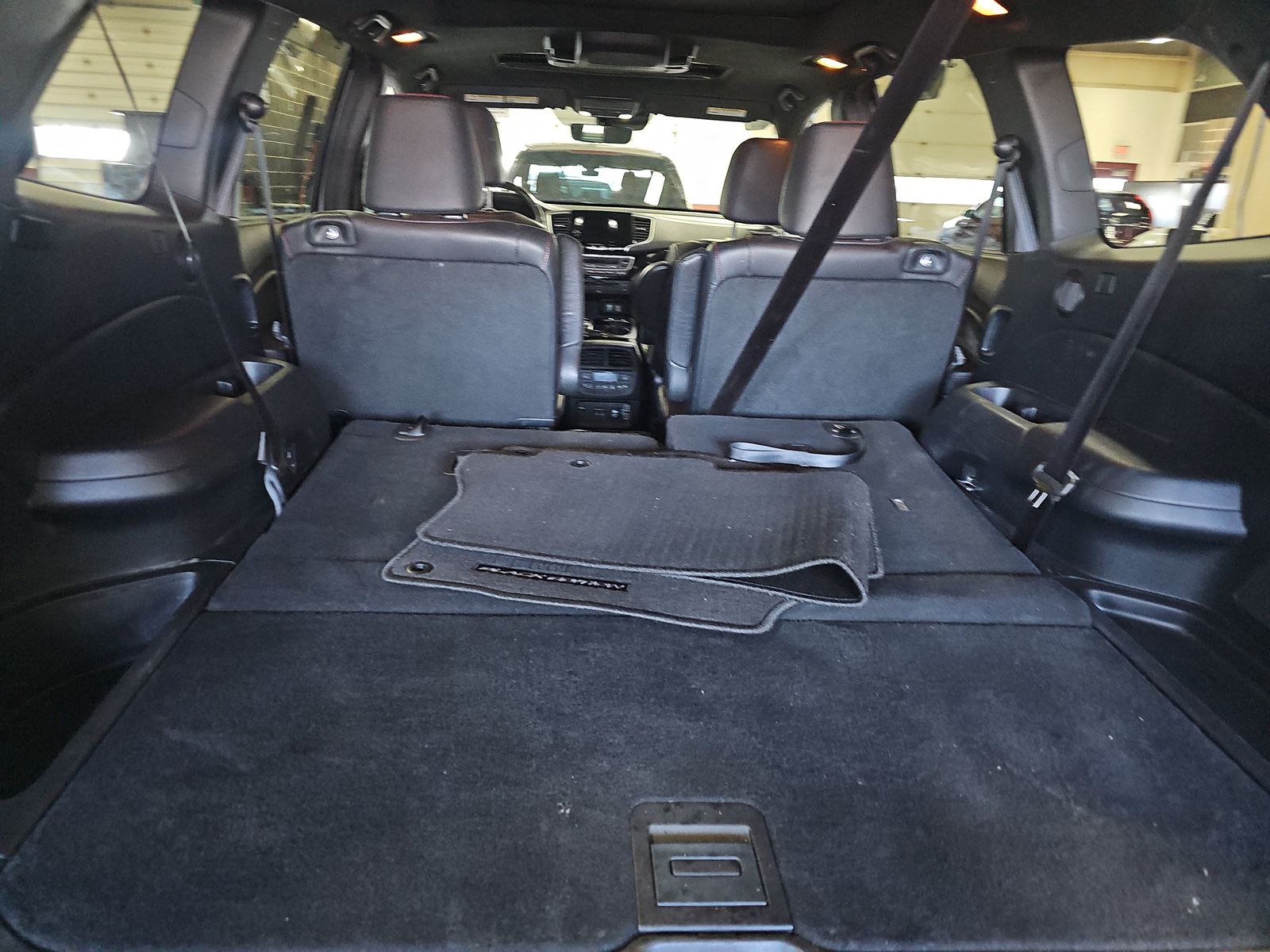 2022 Honda Pilot Black Edition AWD