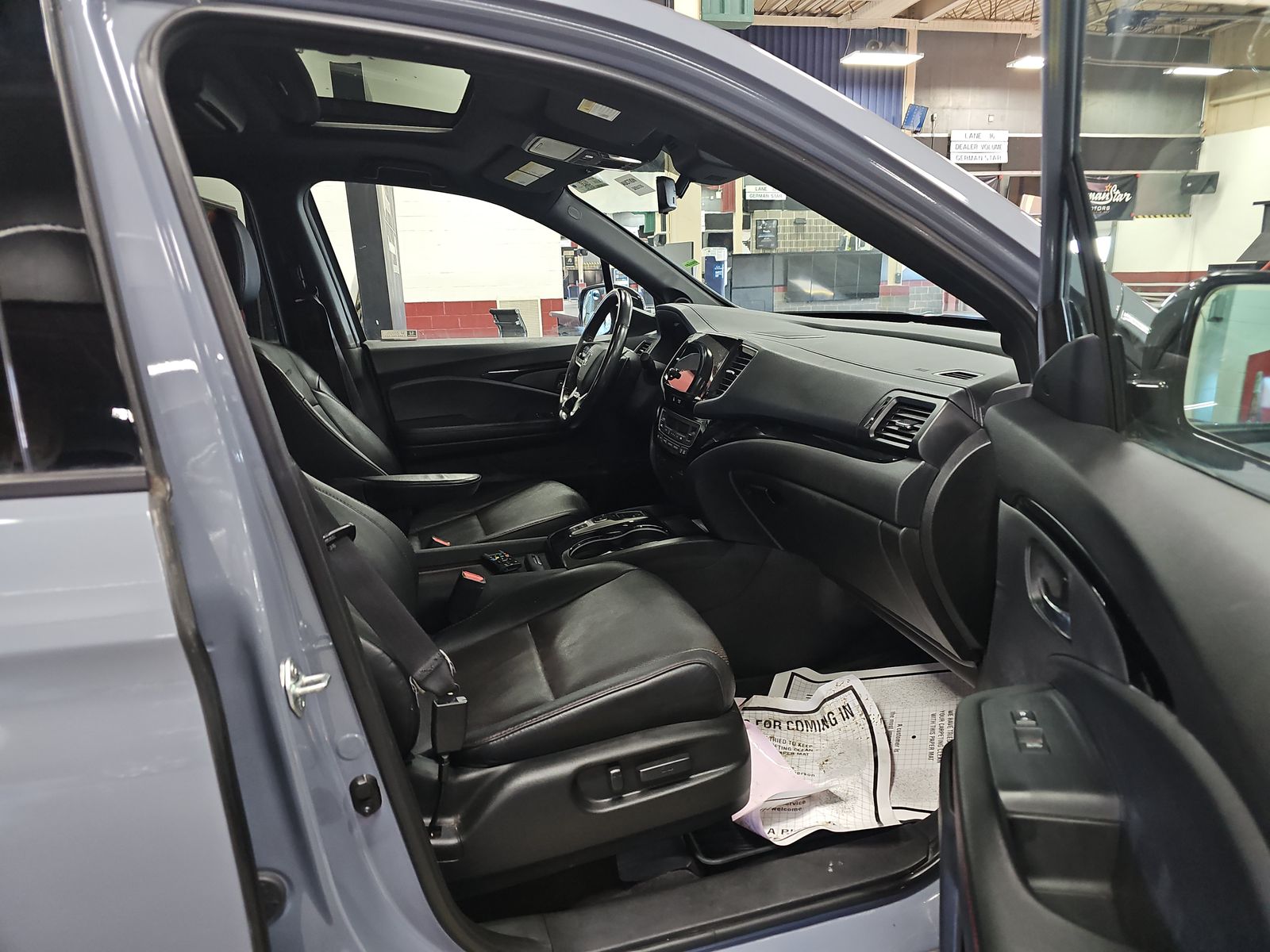 2022 Honda Pilot Black Edition AWD