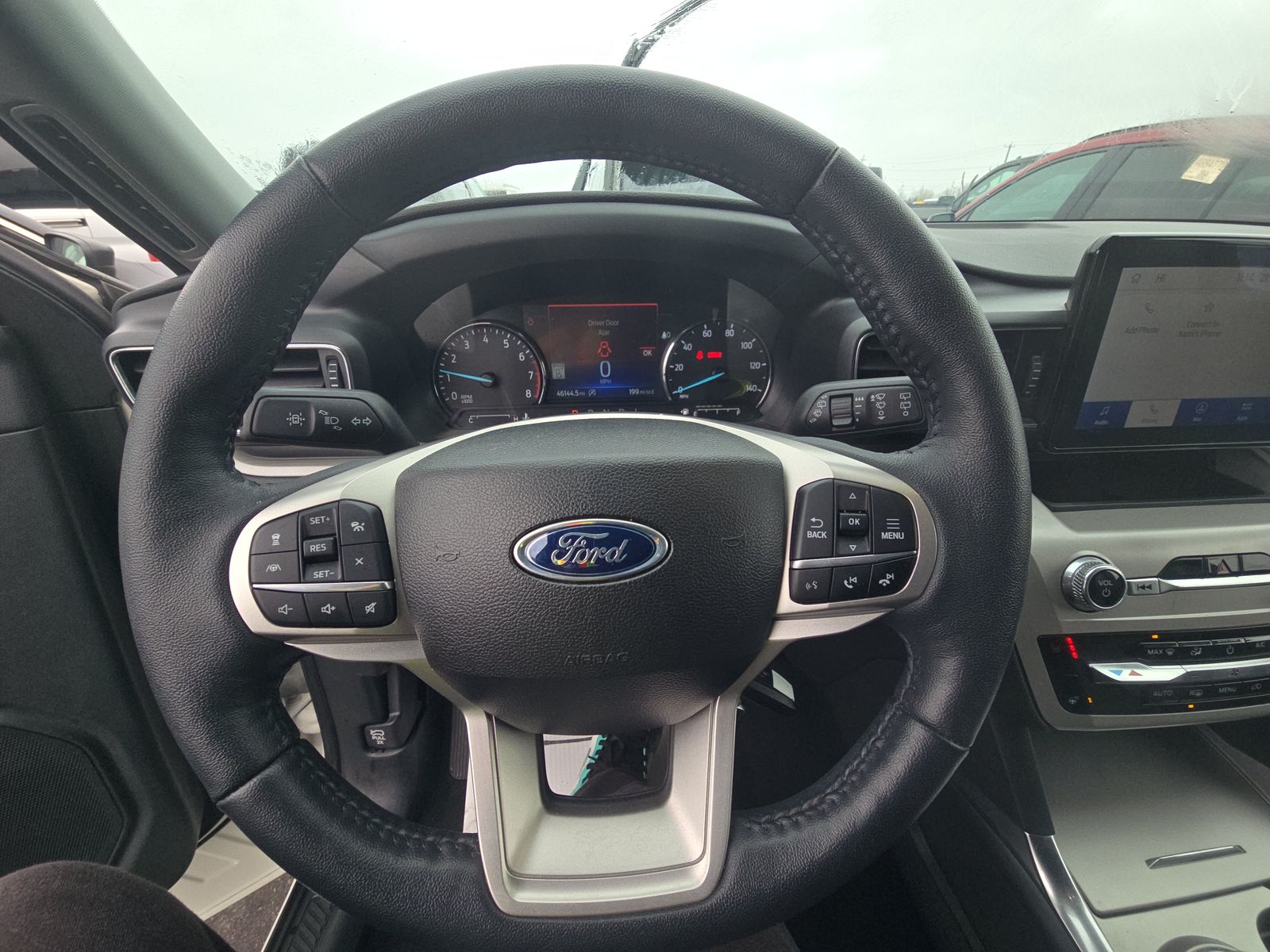 2023 Ford Explorer XLT AWD