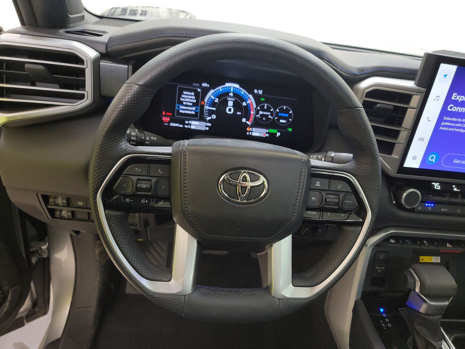 2022 Toyota Tundra Hybrid Platinum AWD