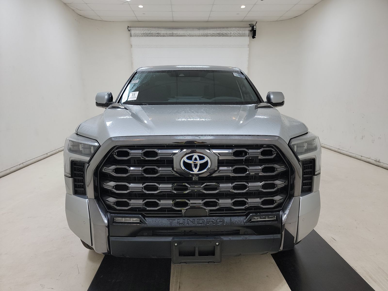 2022 Toyota Tundra Hybrid Platinum AWD