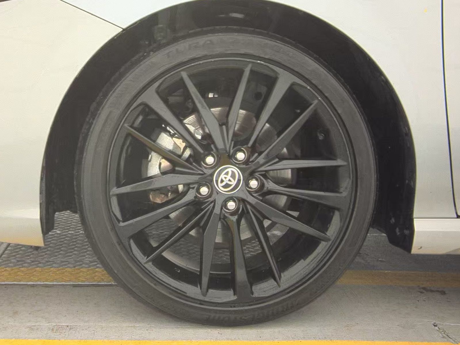 2023 Toyota Camry XSE FWD