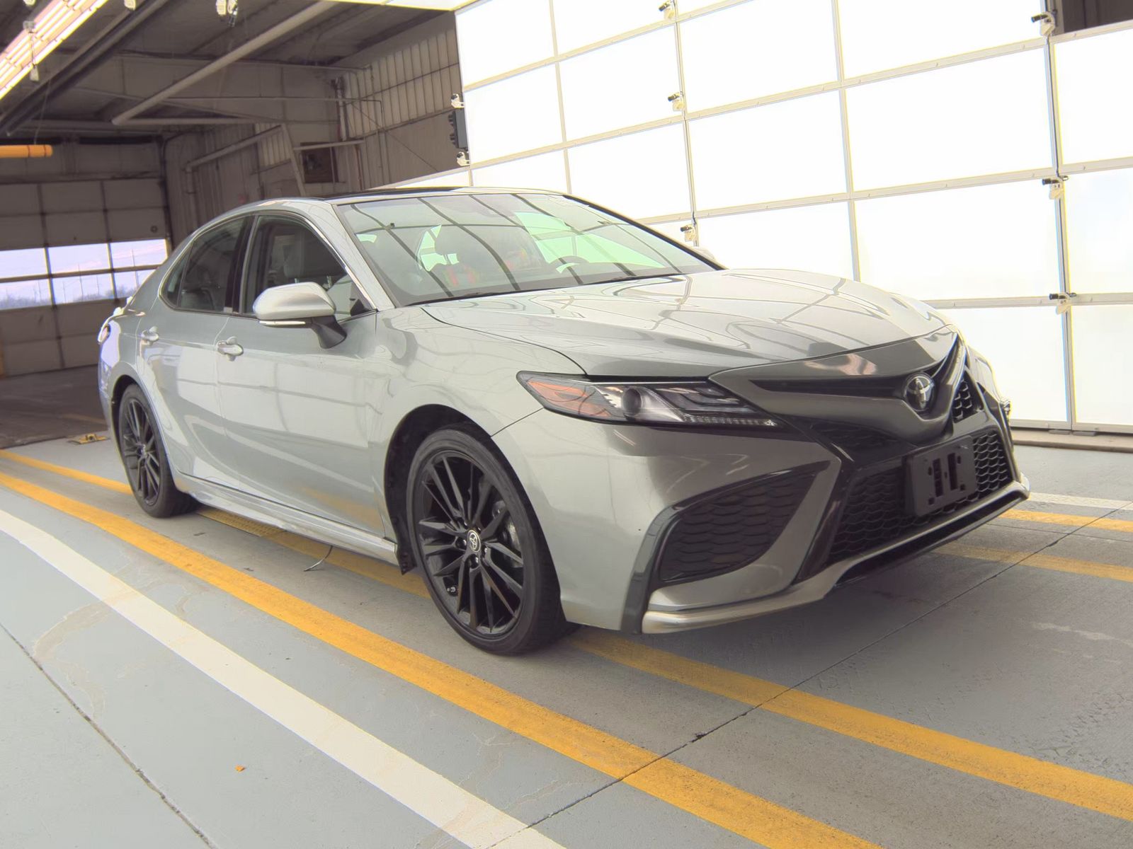 2023 Toyota Camry XSE FWD