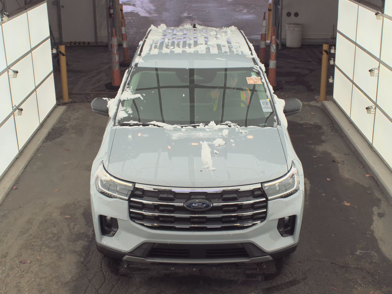 2025 Ford Explorer Active AWD