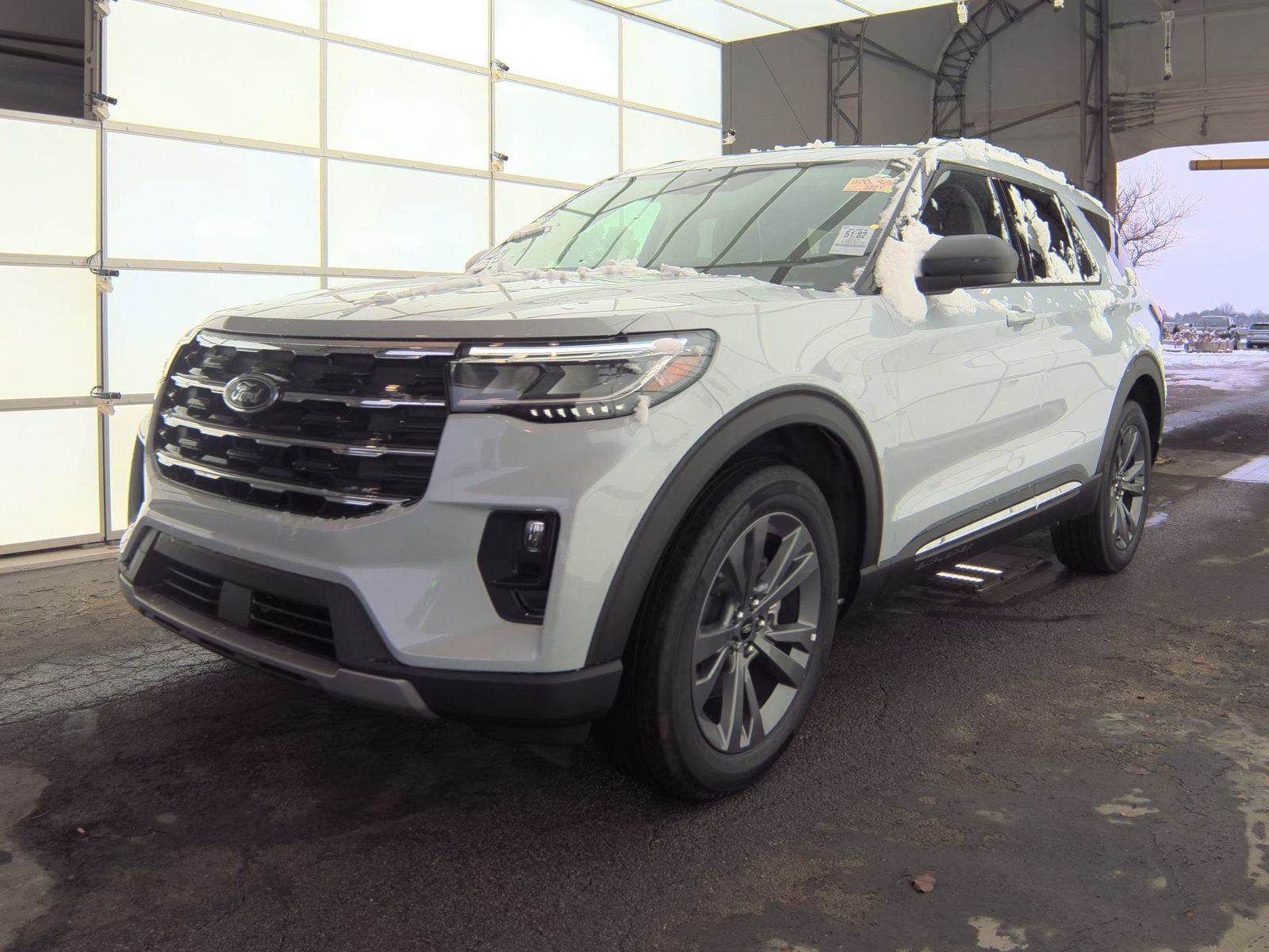 2025 Ford Explorer Active AWD