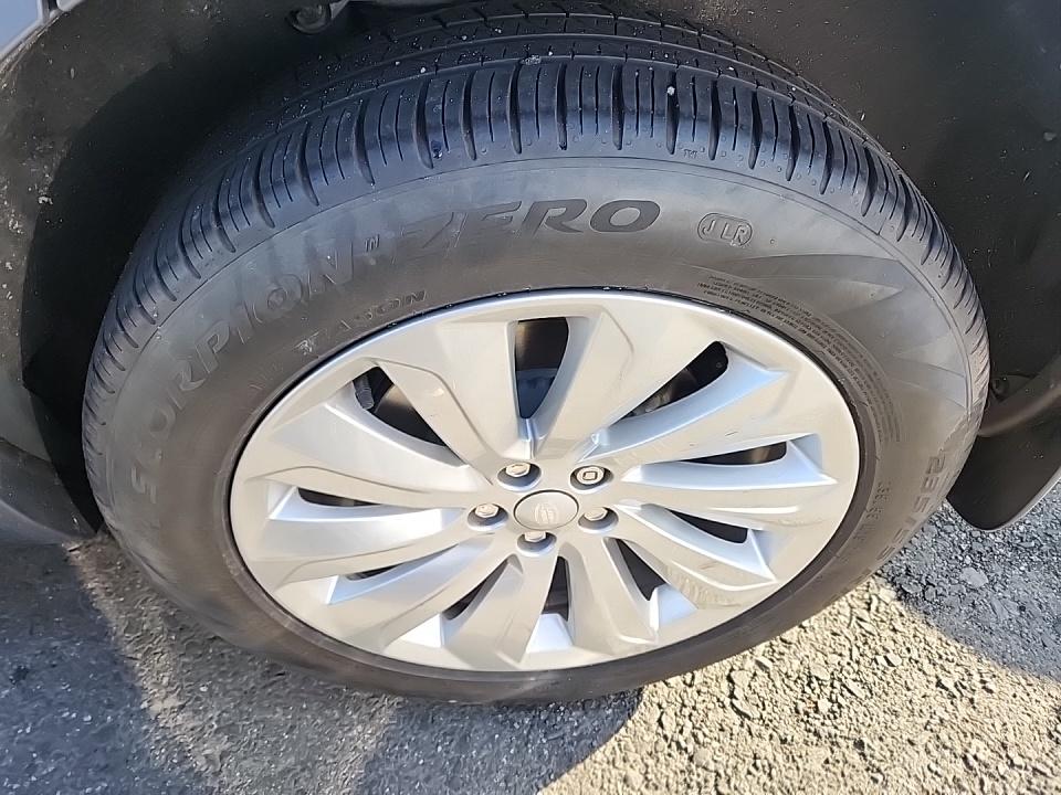 2022 Land Rover Discovery Sport S R-Dynamic AWD