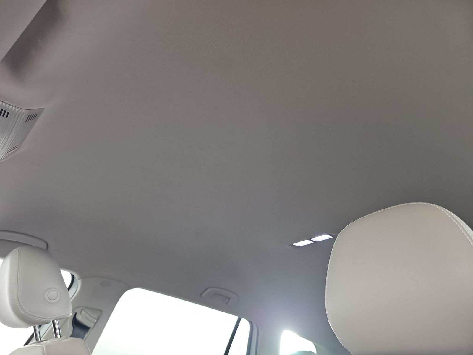 2024 Volkswagen Atlas 2.0T SE FWD