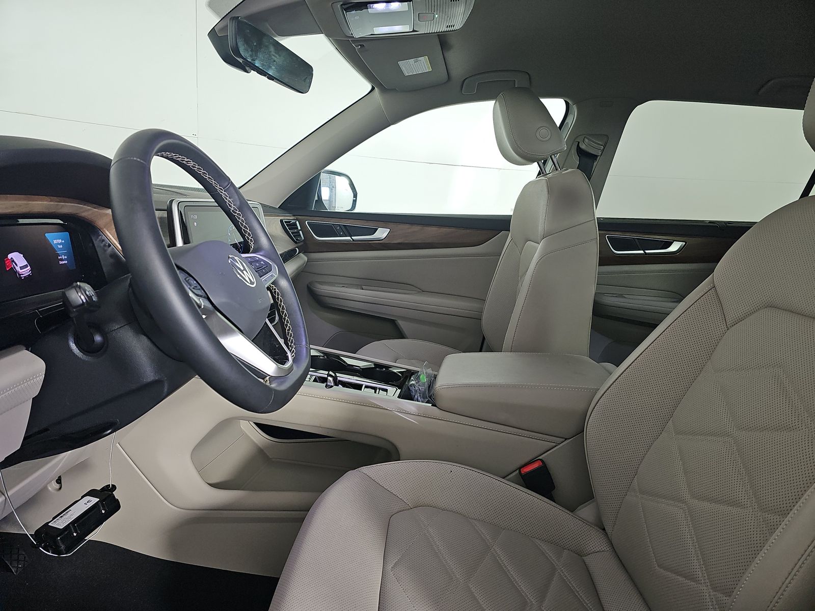 2024 Volkswagen Atlas 2.0T SE FWD