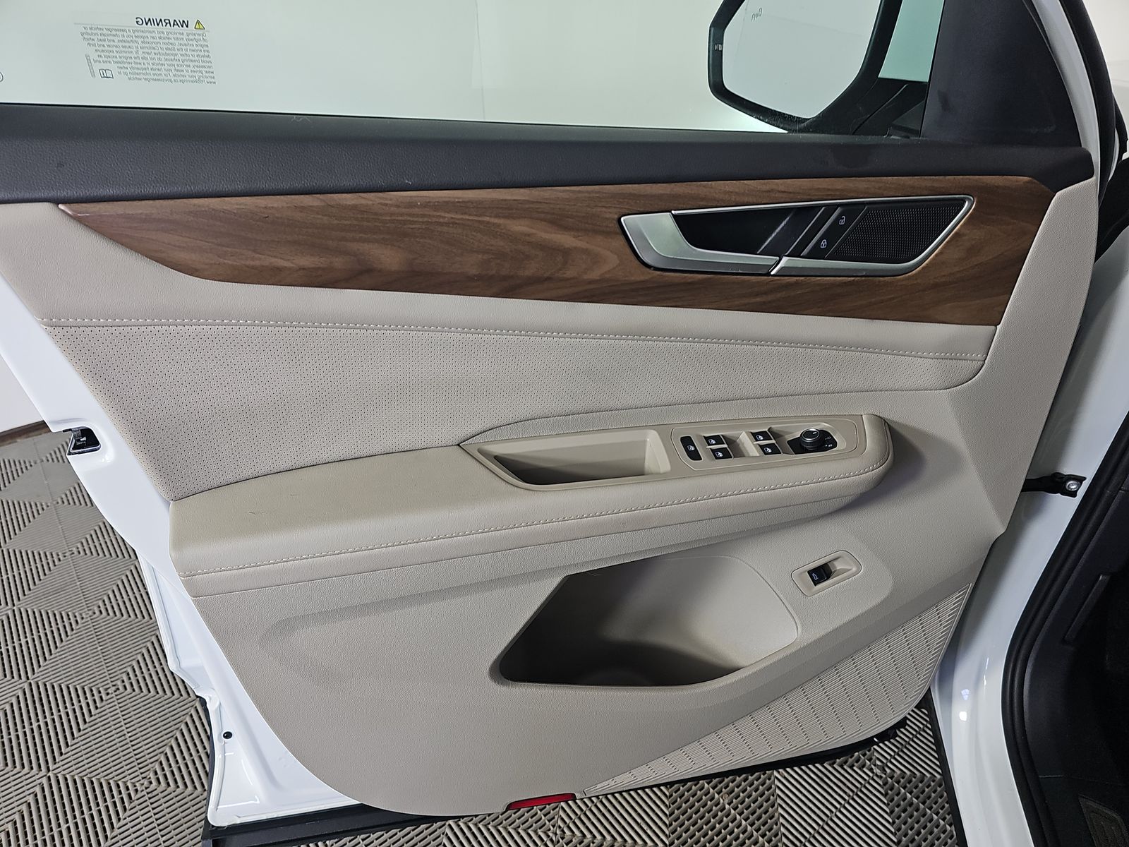 2024 Volkswagen Atlas 2.0T SE FWD