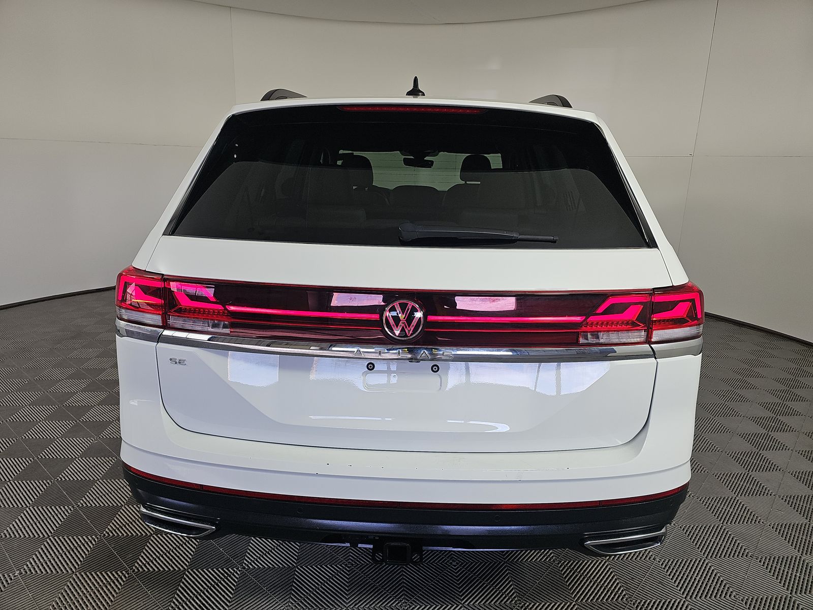 2024 Volkswagen Atlas 2.0T SE FWD