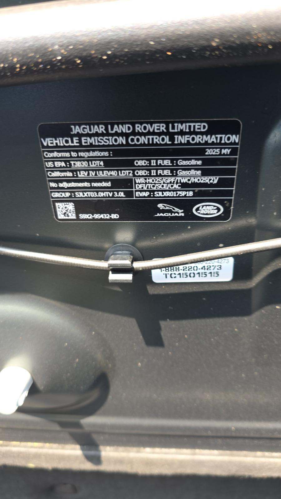 2025 Land Rover Range Rover SE AWD