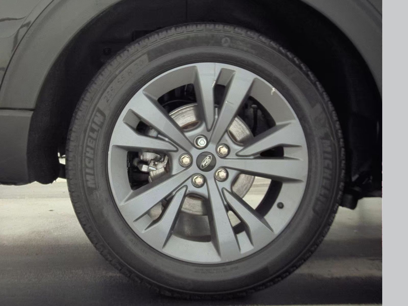 2022 Ford Explorer XLT AWD