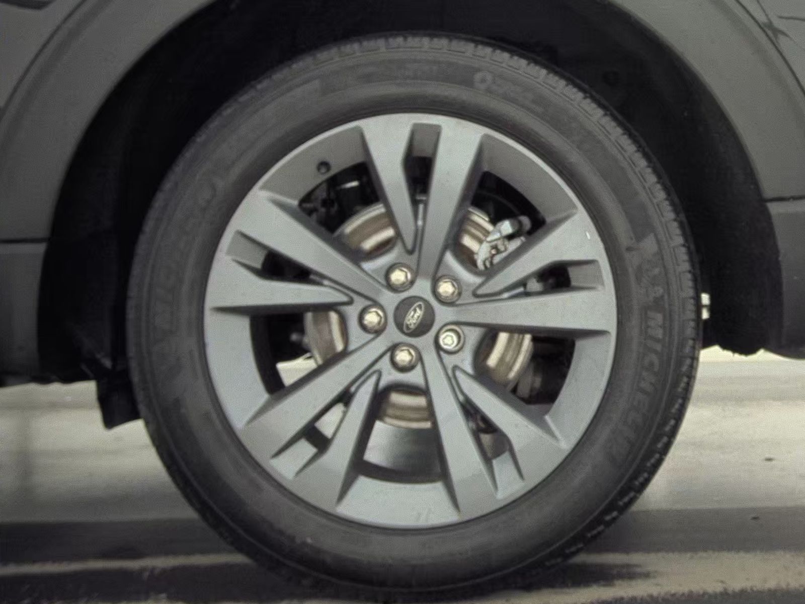 2022 Ford Explorer XLT AWD