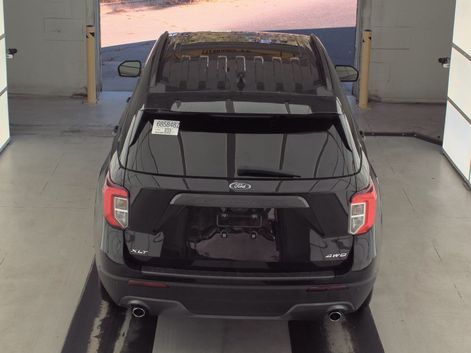 2022 Ford Explorer XLT AWD