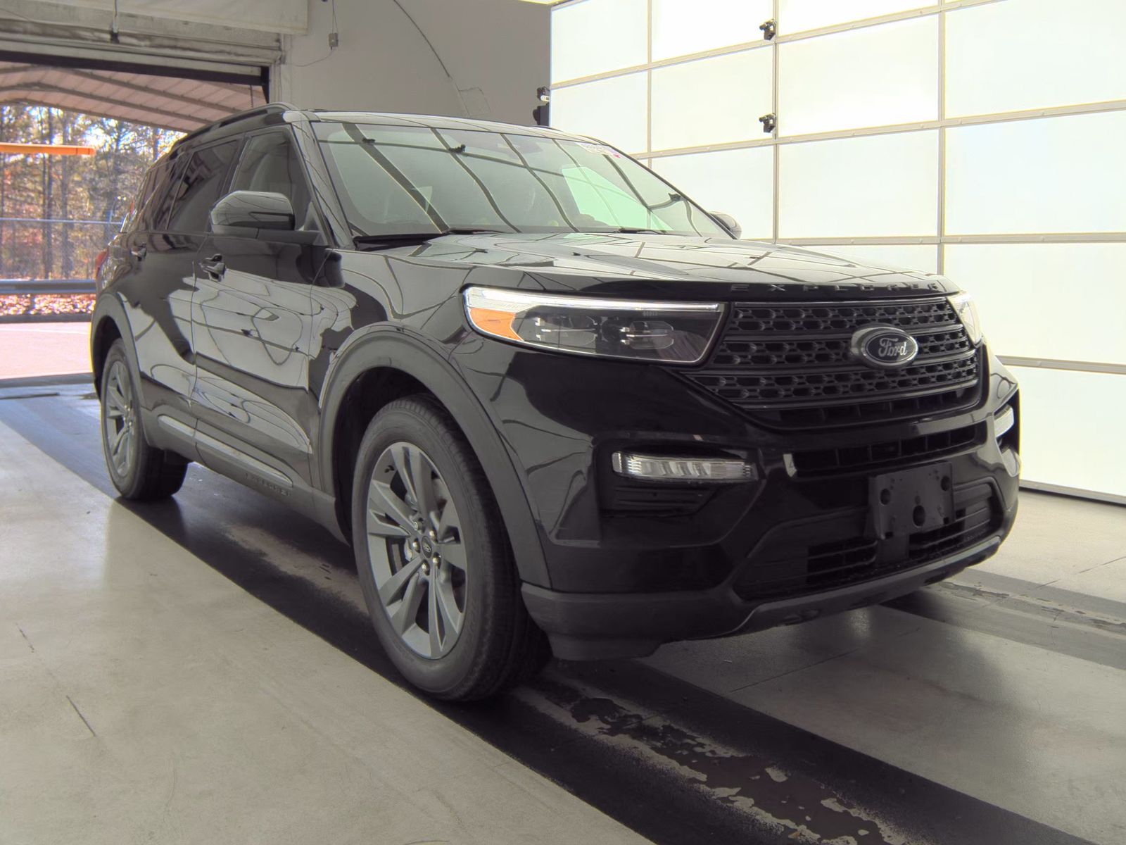 2022 Ford Explorer XLT AWD