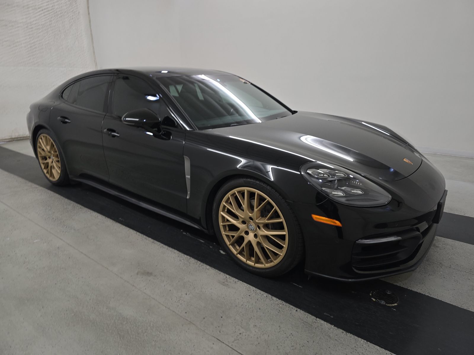 2022 Porsche Panamera Platinum Edition RWD