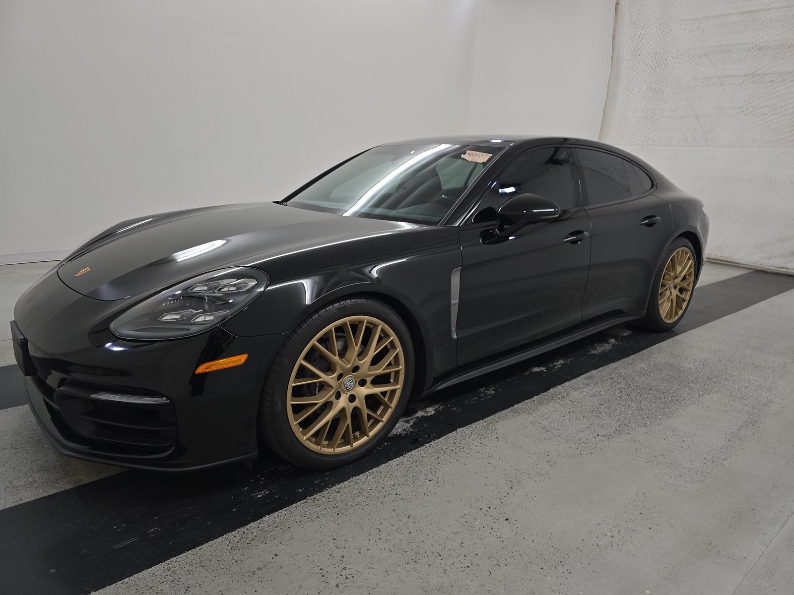 2022 Porsche Panamera Platinum Edition RWD