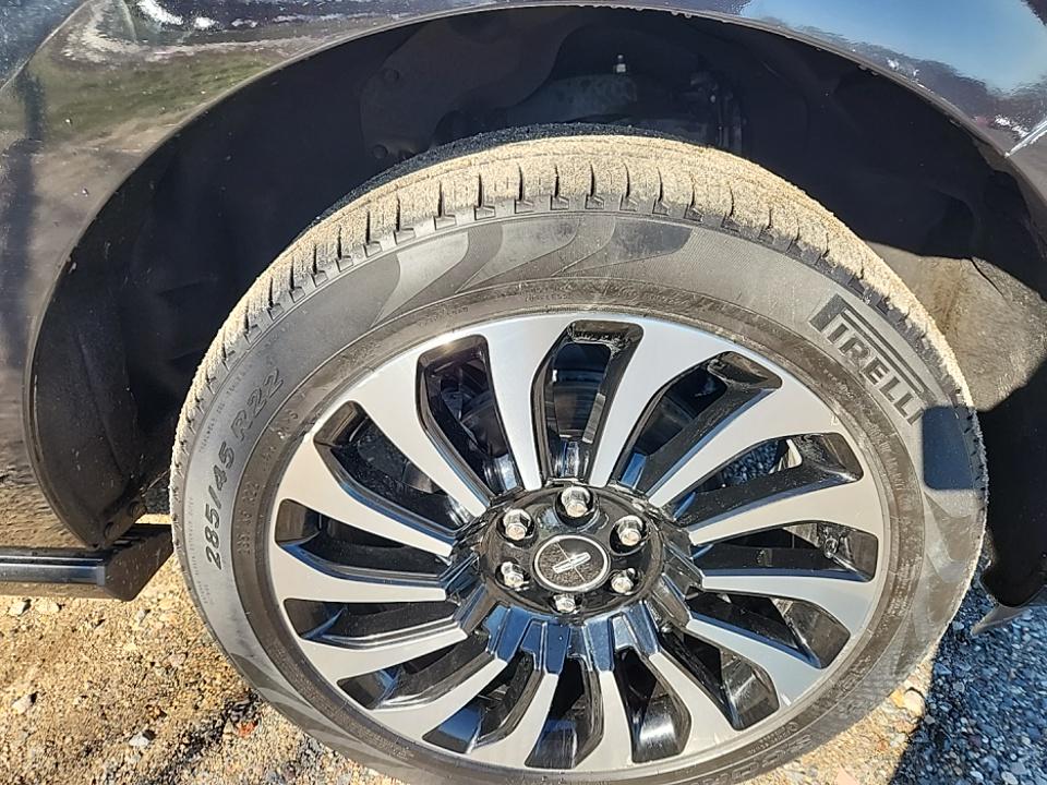 2022 Lincoln Navigator L Black Label AWD