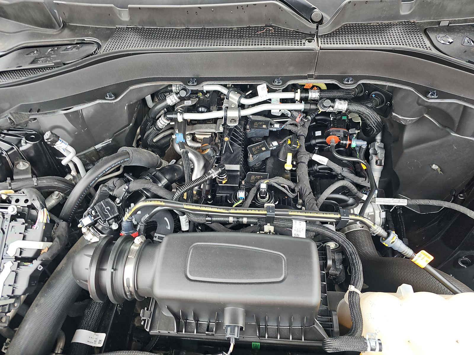 2023 Ford Explorer Base RWD