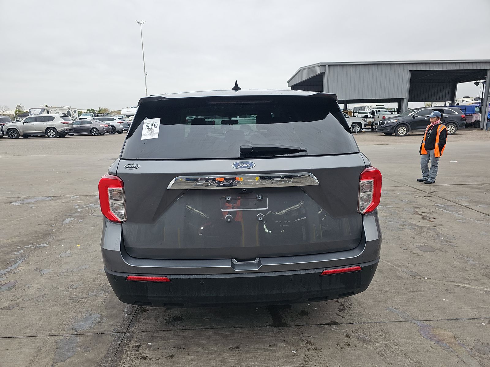 2023 Ford Explorer Base RWD