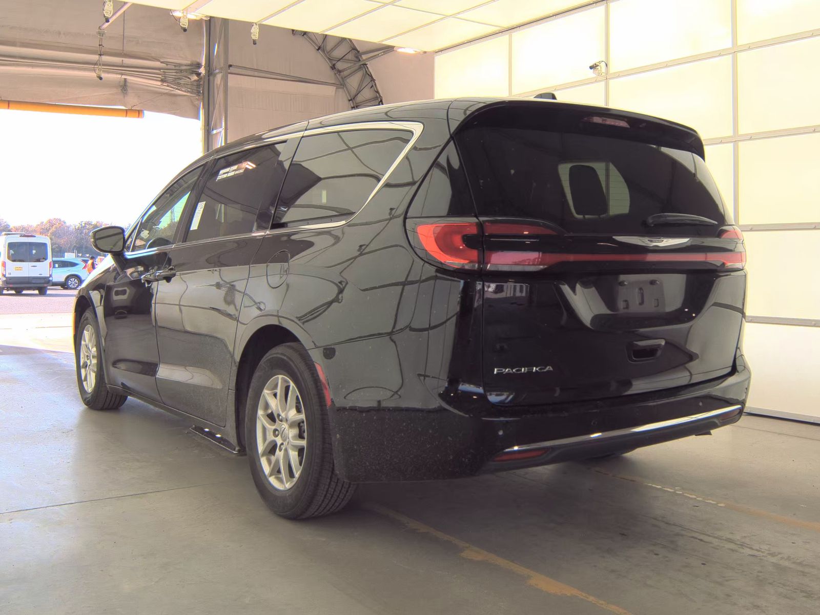 2024 Chrysler Pacifica Touring L FWD