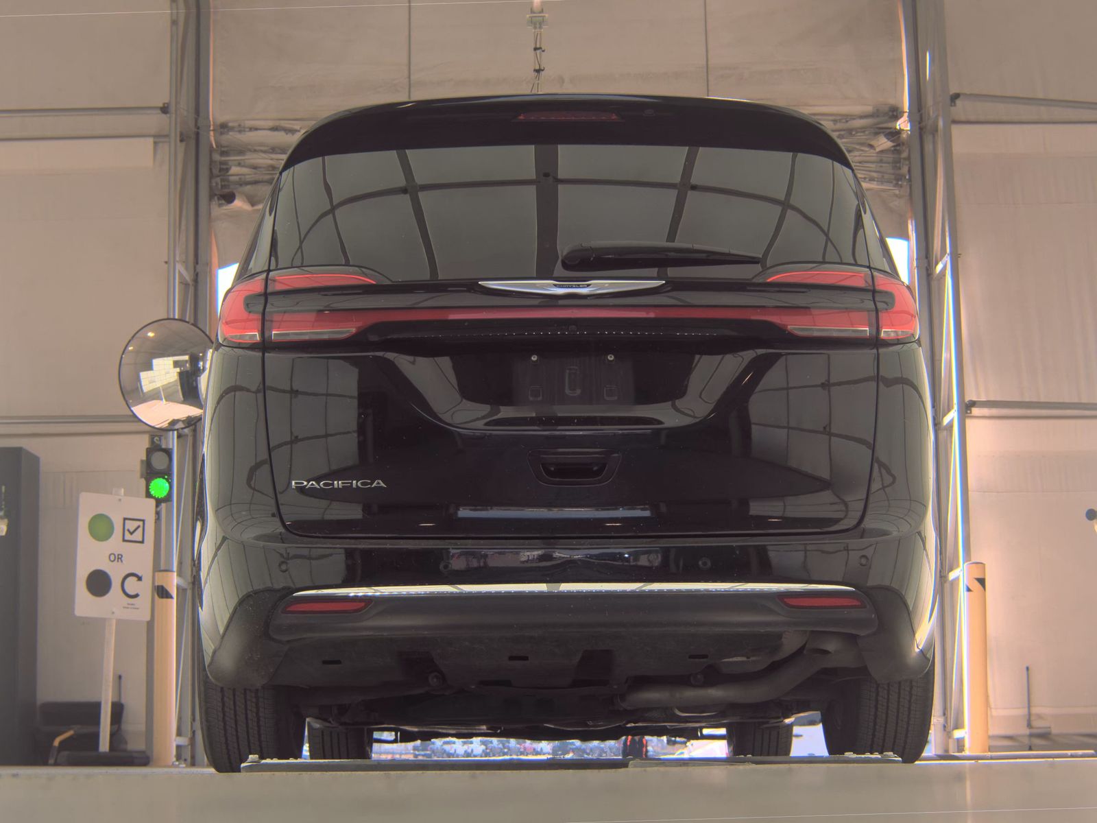 2024 Chrysler Pacifica Touring L FWD