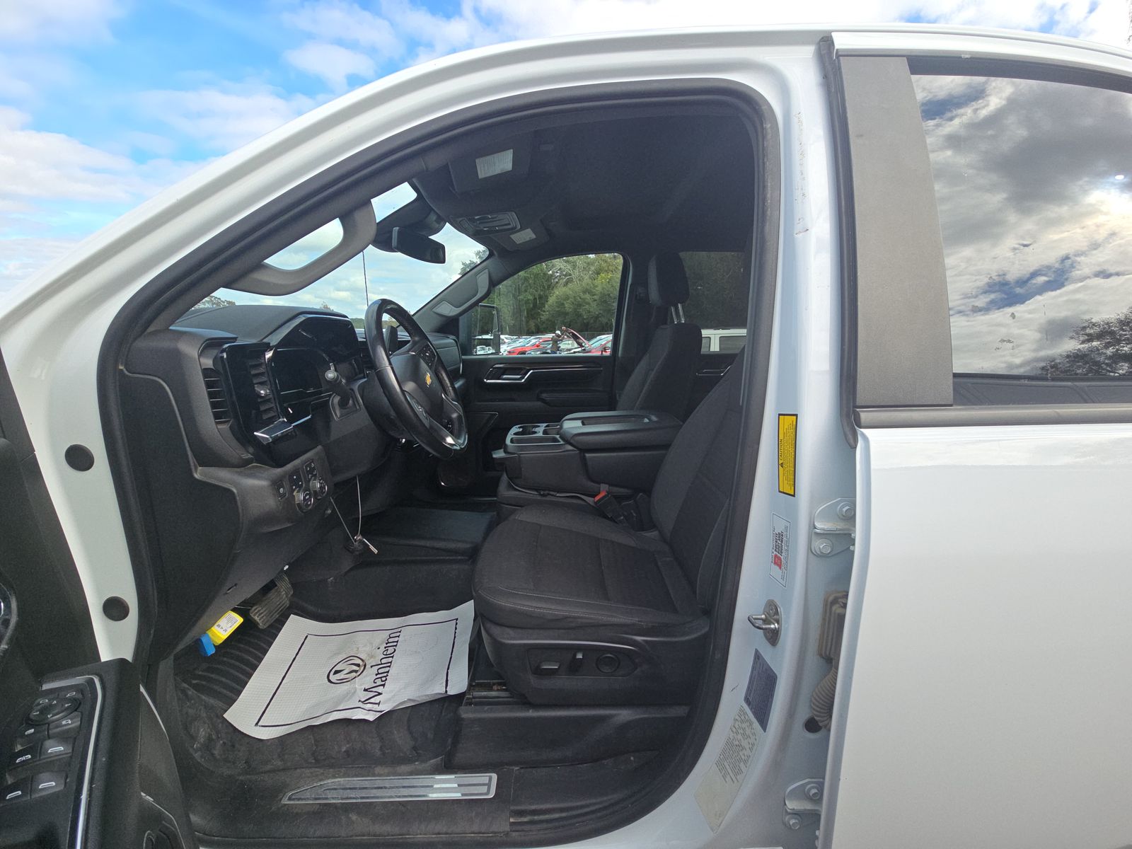 2024 Chevrolet Silverado 2500HD LT AWD