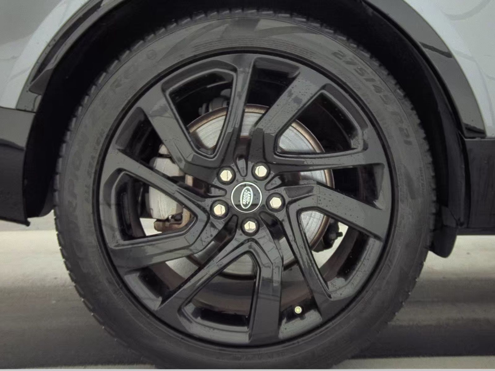 2023 Land Rover Discovery R-Dynamic S AWD