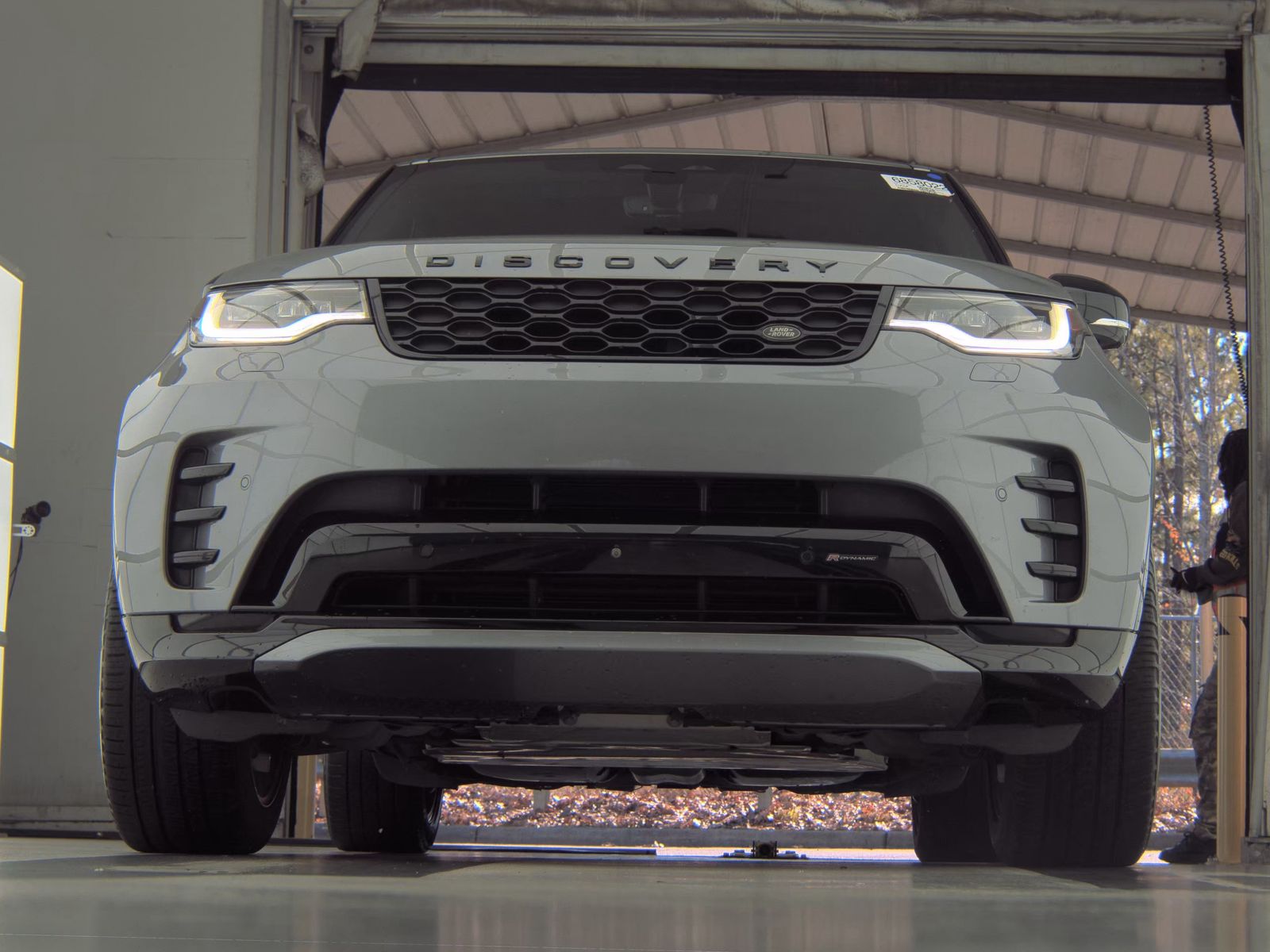 2023 Land Rover Discovery R-Dynamic S AWD