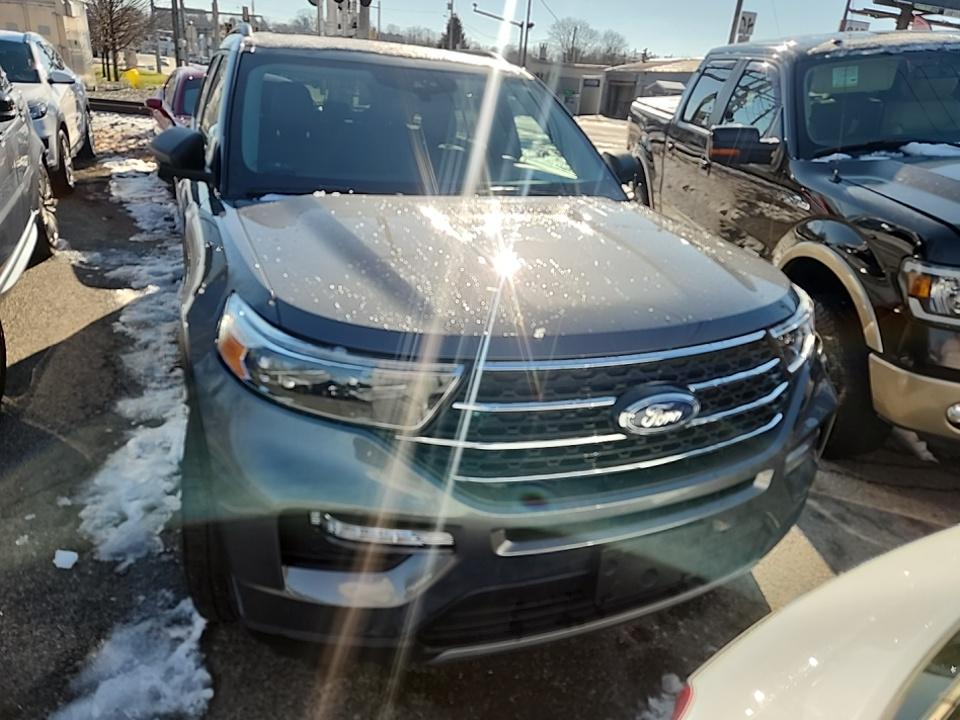 2022 Ford Explorer XLT AWD