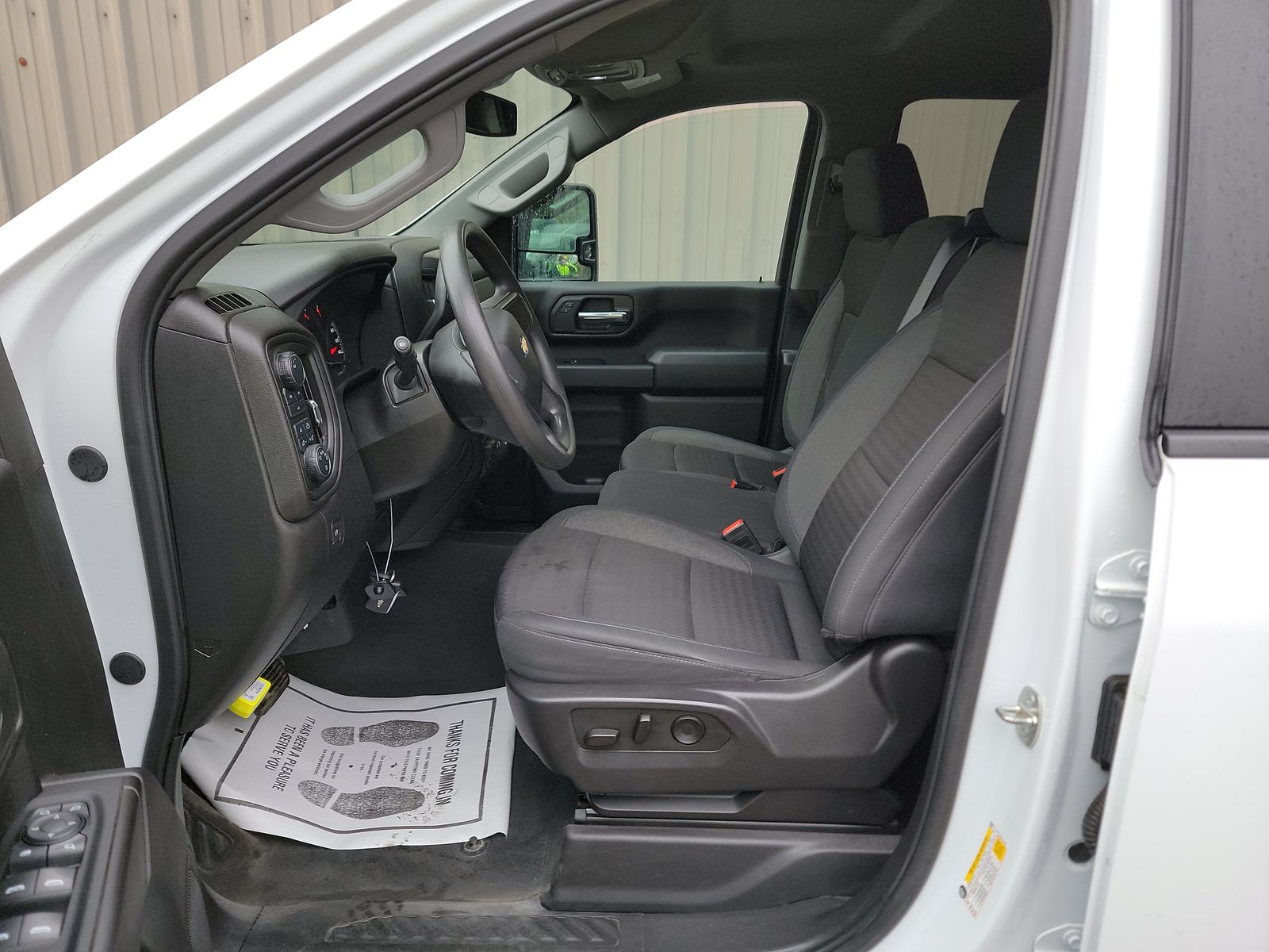 2024 Chevrolet Silverado 2500HD Custom AWD