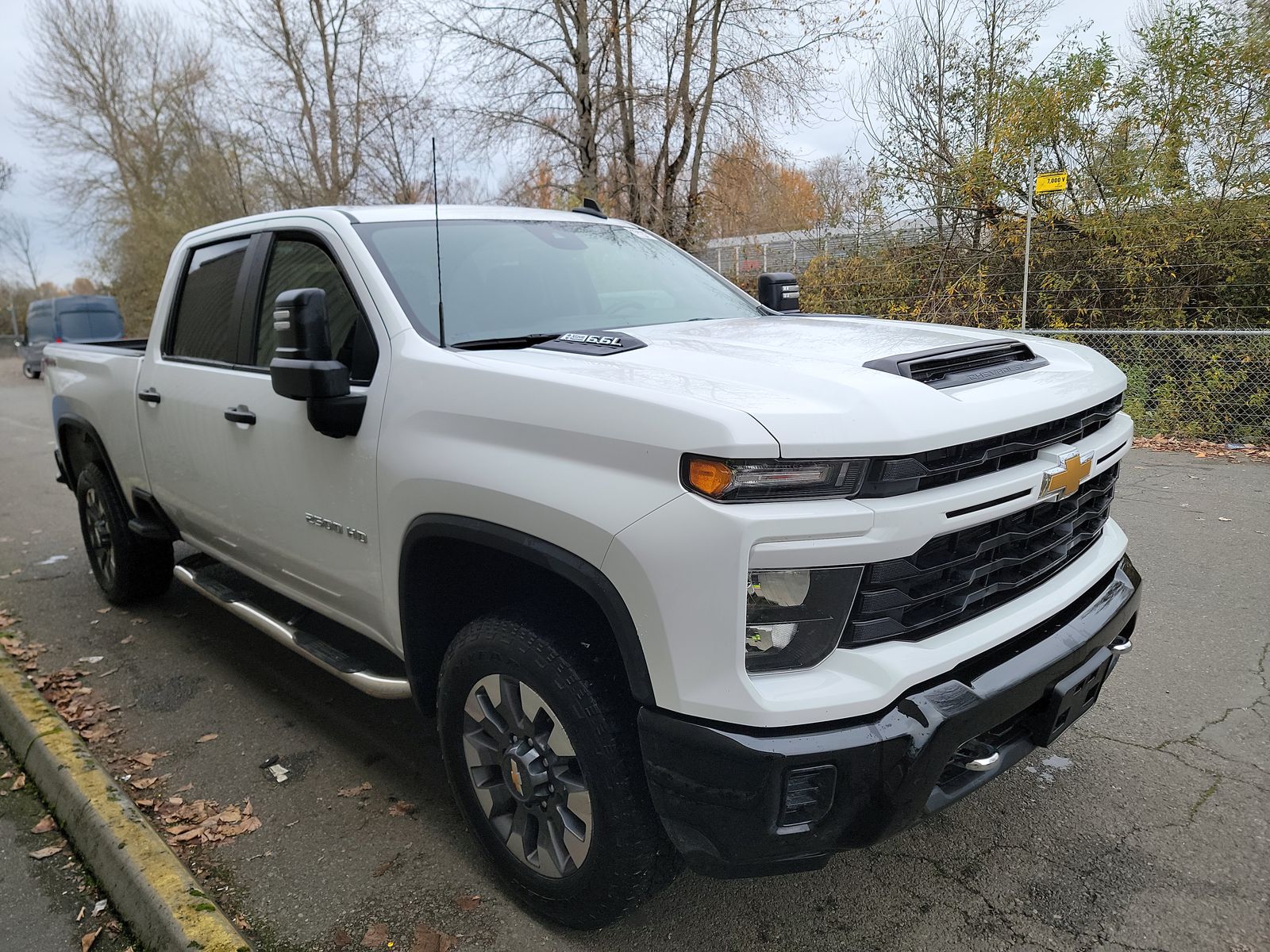 2024 Chevrolet Silverado 2500HD Custom AWD