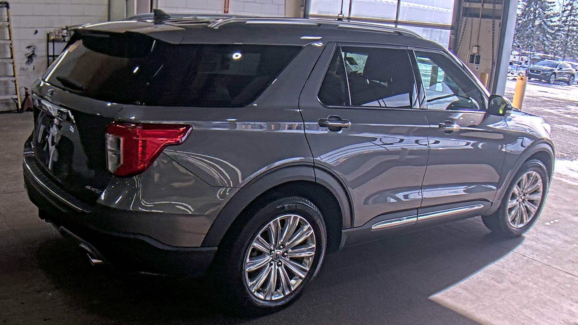 2022 Ford Explorer Limited AWD