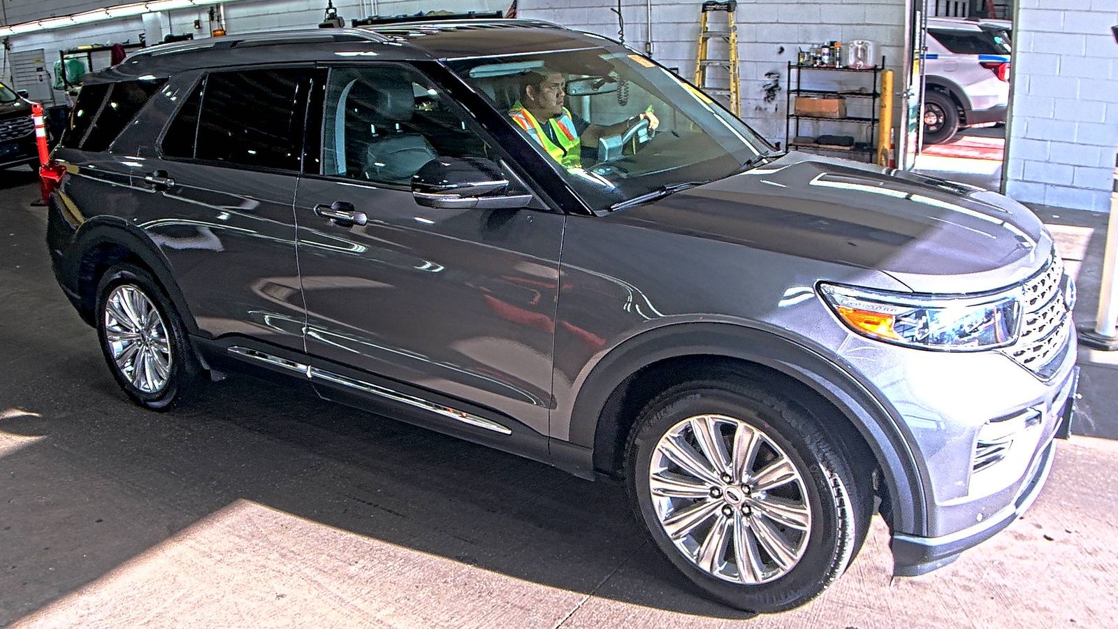 2022 Ford Explorer Limited AWD