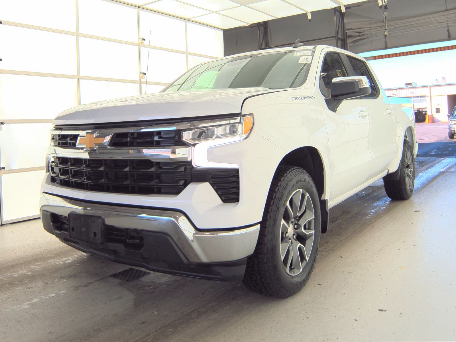 2023 Chevrolet Silverado 1500 LT AWD