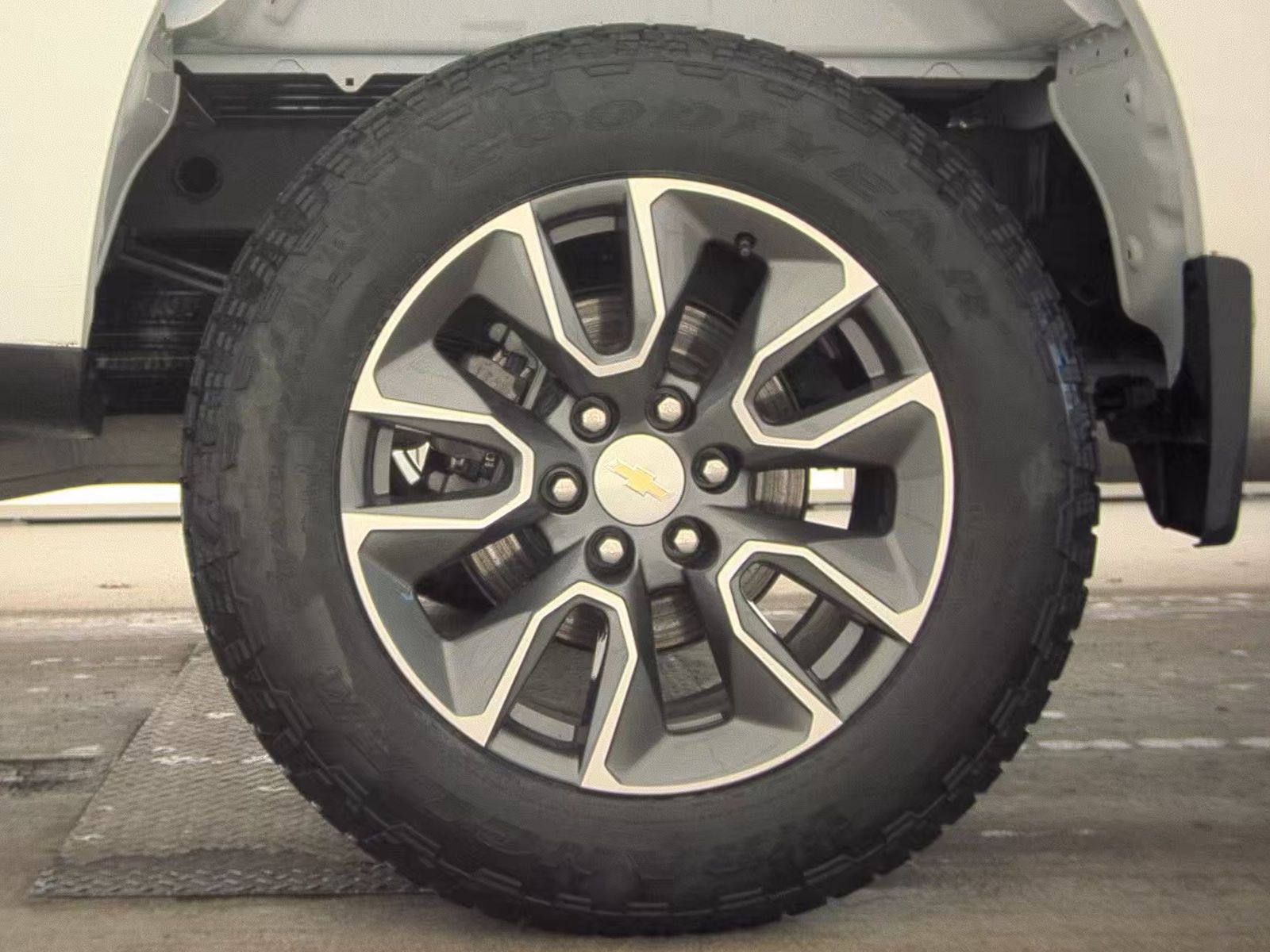 2023 Chevrolet Silverado 1500 LT AWD